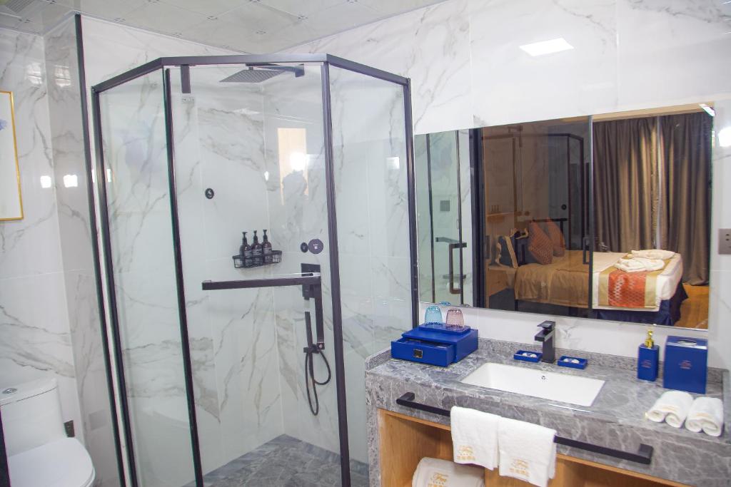 Image de Hôtel FAMILLE MONDIALE, Côte d'Ivoire, Abidjan, Angré 7eme Tranche