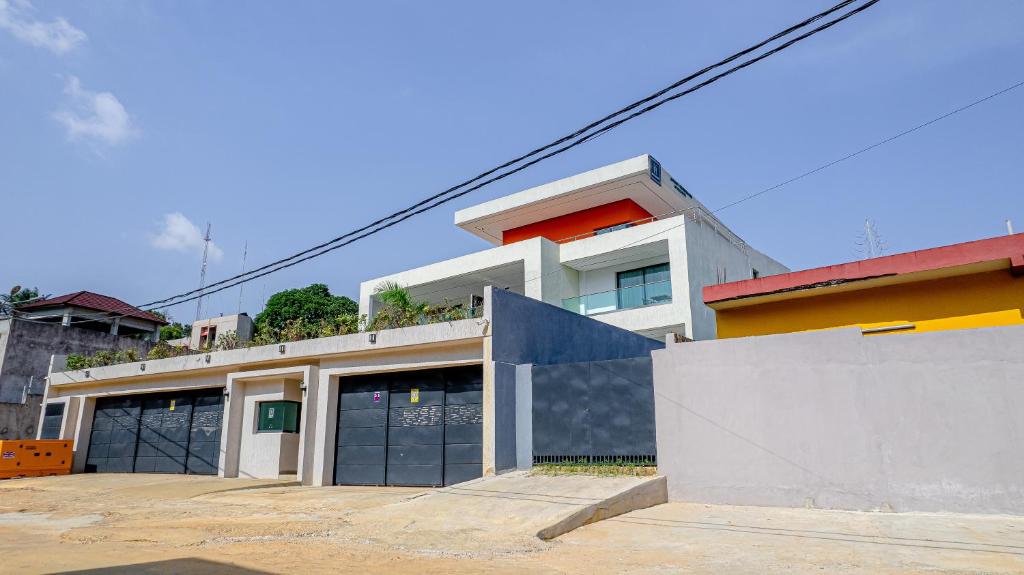 Image de Hotel Yatchenin Abidjan, Côte d'Ivoire, Cocody, 2plateaux Vallon