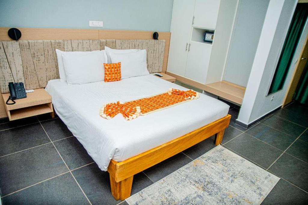 Image de Hotel Yatchenin Yamoussoukro, Côte d'Ivoire, Millionnaire